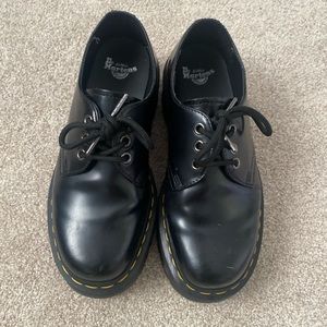 dr. Martens size 6